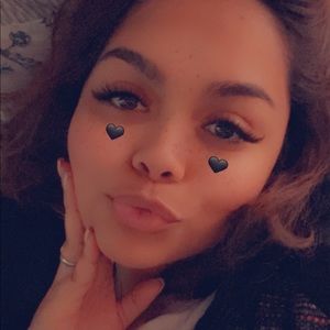 Meet your Posher, Roselani